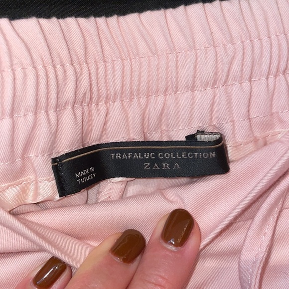 Zara Pants - Picture 3 of 4